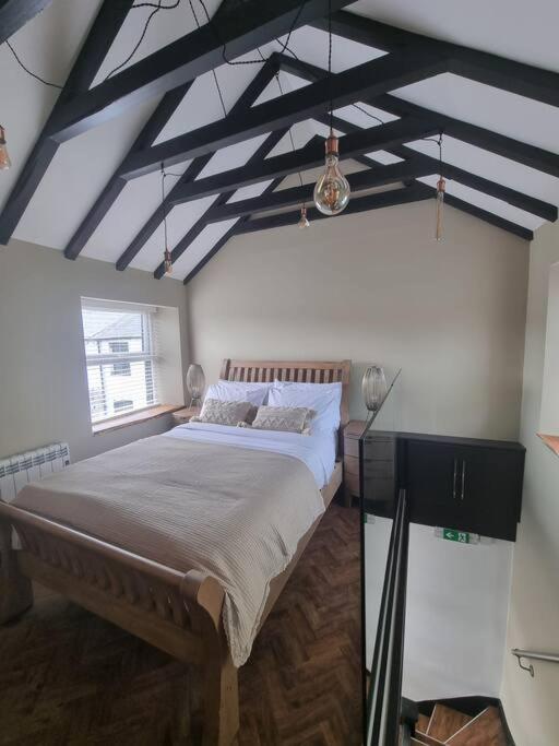 Luxurious Cottage With Hot Tub, Lake District Duddon Bagian luar foto